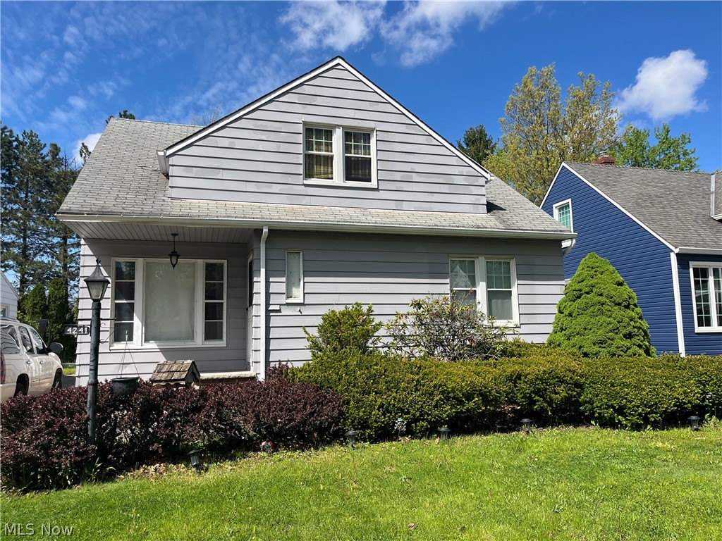 4241 Bexley Boulevard South Euclid OH 44121