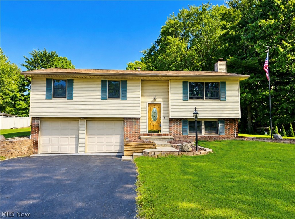 3438 Warren Meadville Road Warren OH 44410