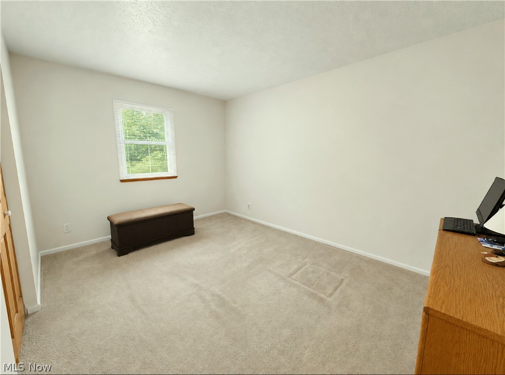 3438 Warren Meadville Road Warren OH 44410