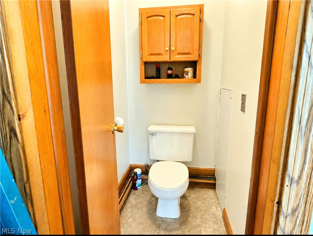 3438 Warren Meadville Road Warren OH 44410
