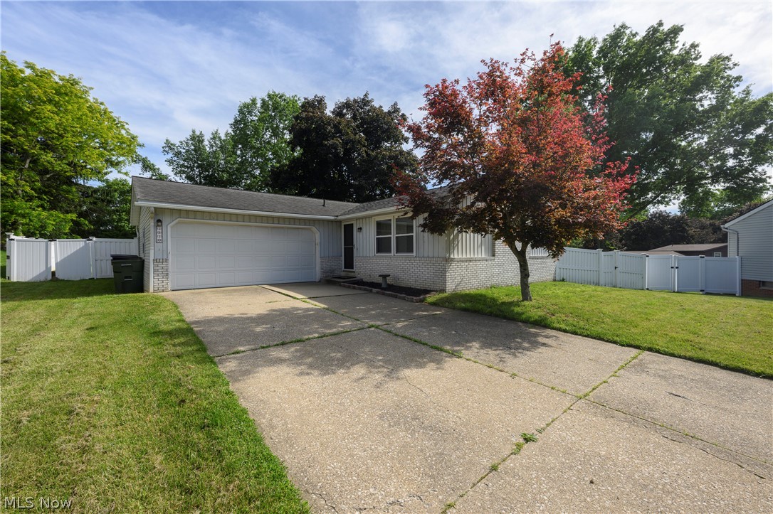 1310 Nottingham Square NE Bolivar OH 44612
