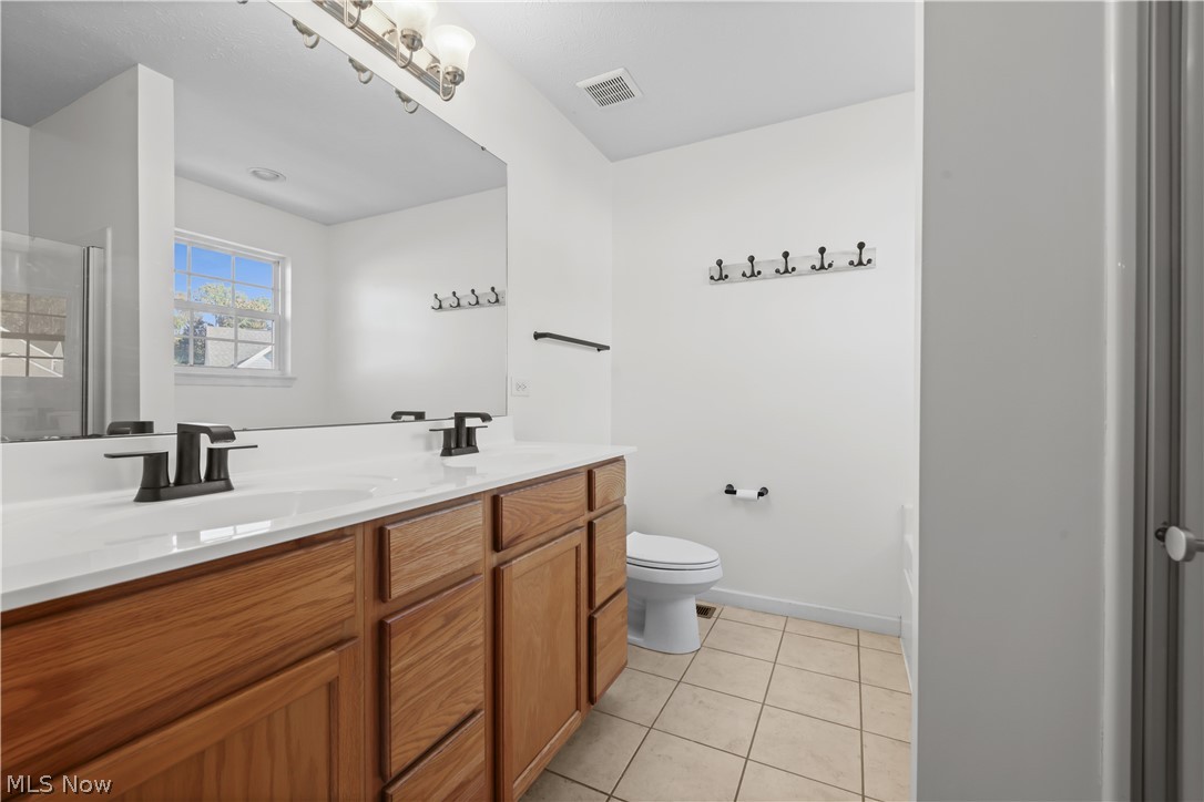 571 Eastglen Circle Tallmadge OH 44278