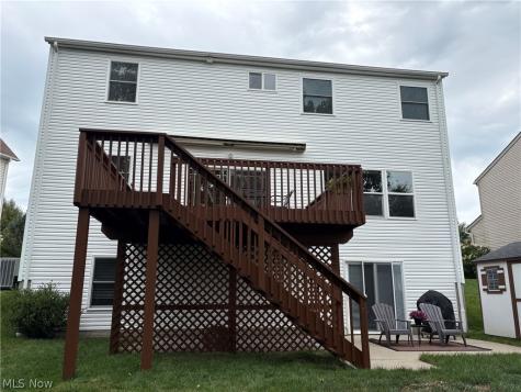 147 Quartz Avenue Peninsula OH 44264