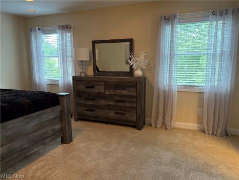 147 Quartz Avenue Peninsula OH 44264