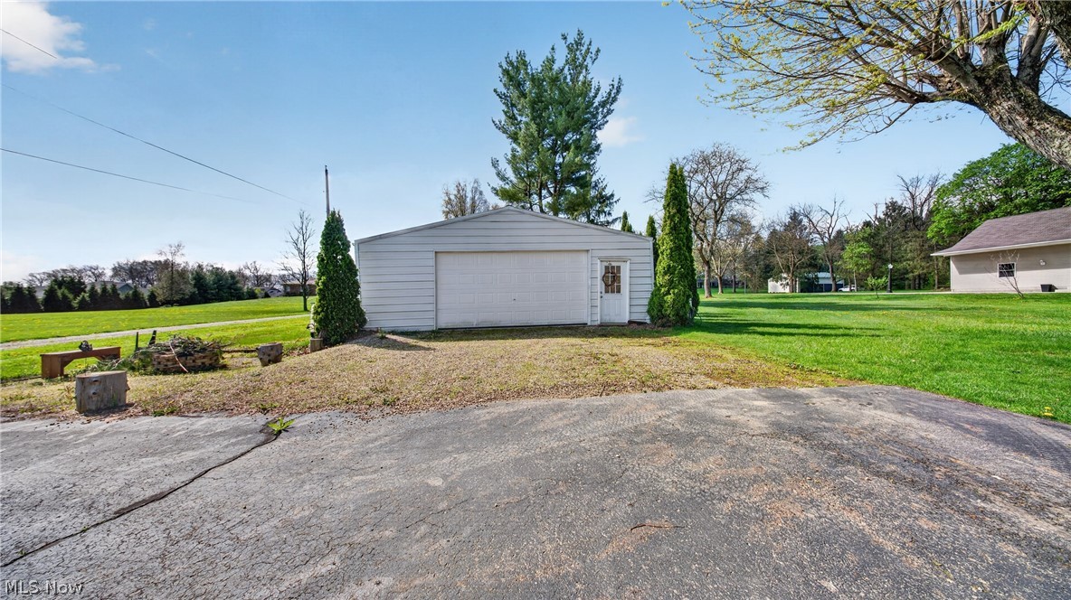 2114 E Turkeyfoot Lake Road Green OH 44312