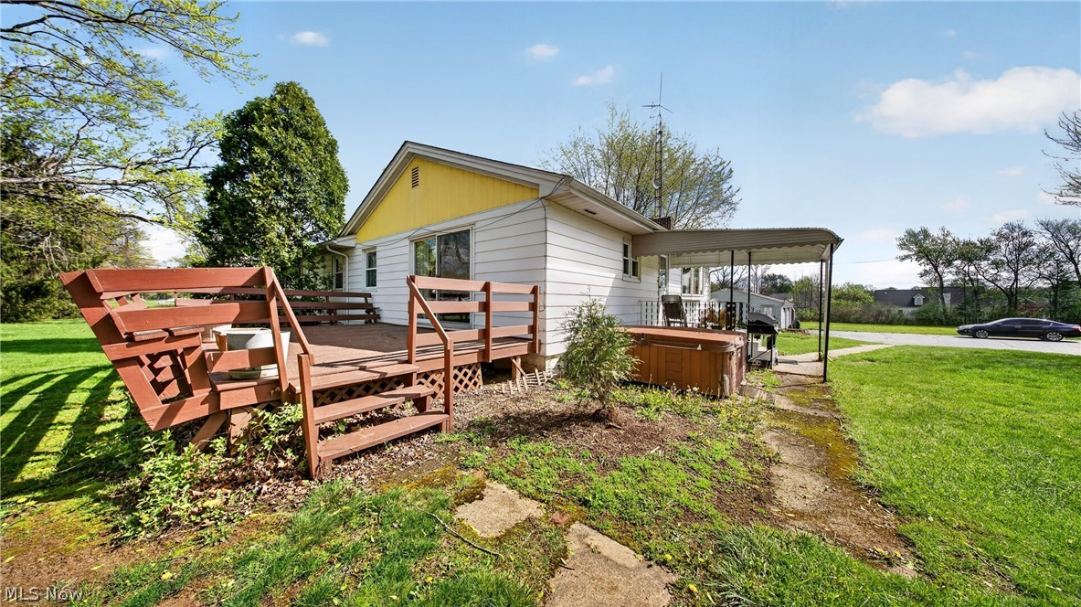 2114 E Turkeyfoot Lake Road Green OH 44312