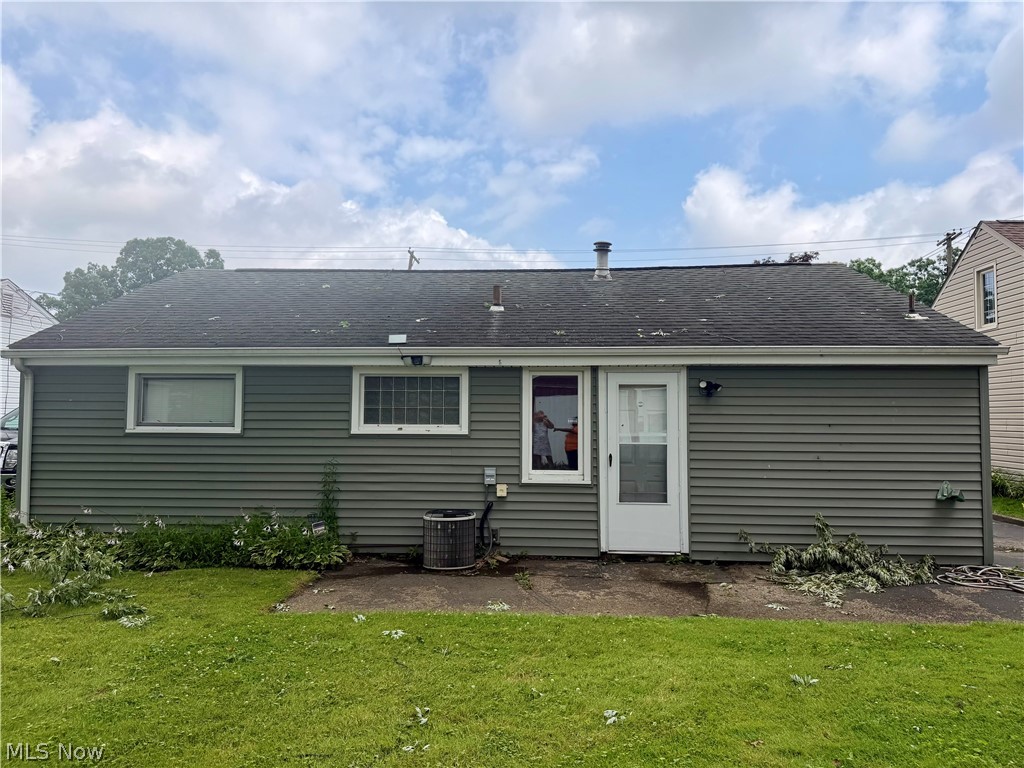 1565 Chattanooga Avenue Youngstown OH 44514