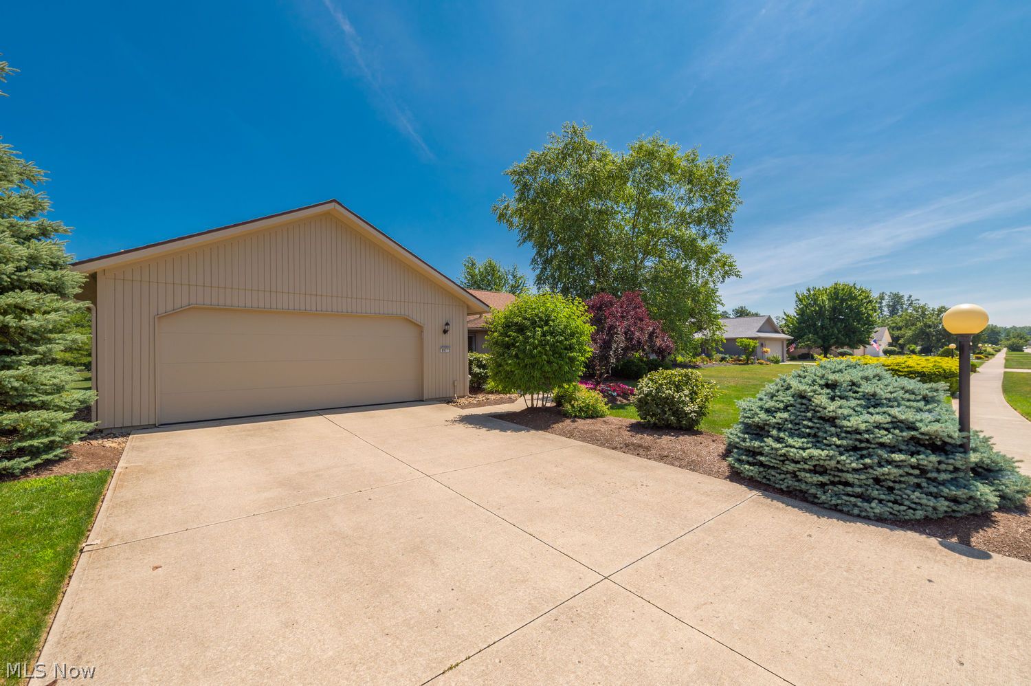 8937 Longbrook Drive North Ridgeville OH 44039