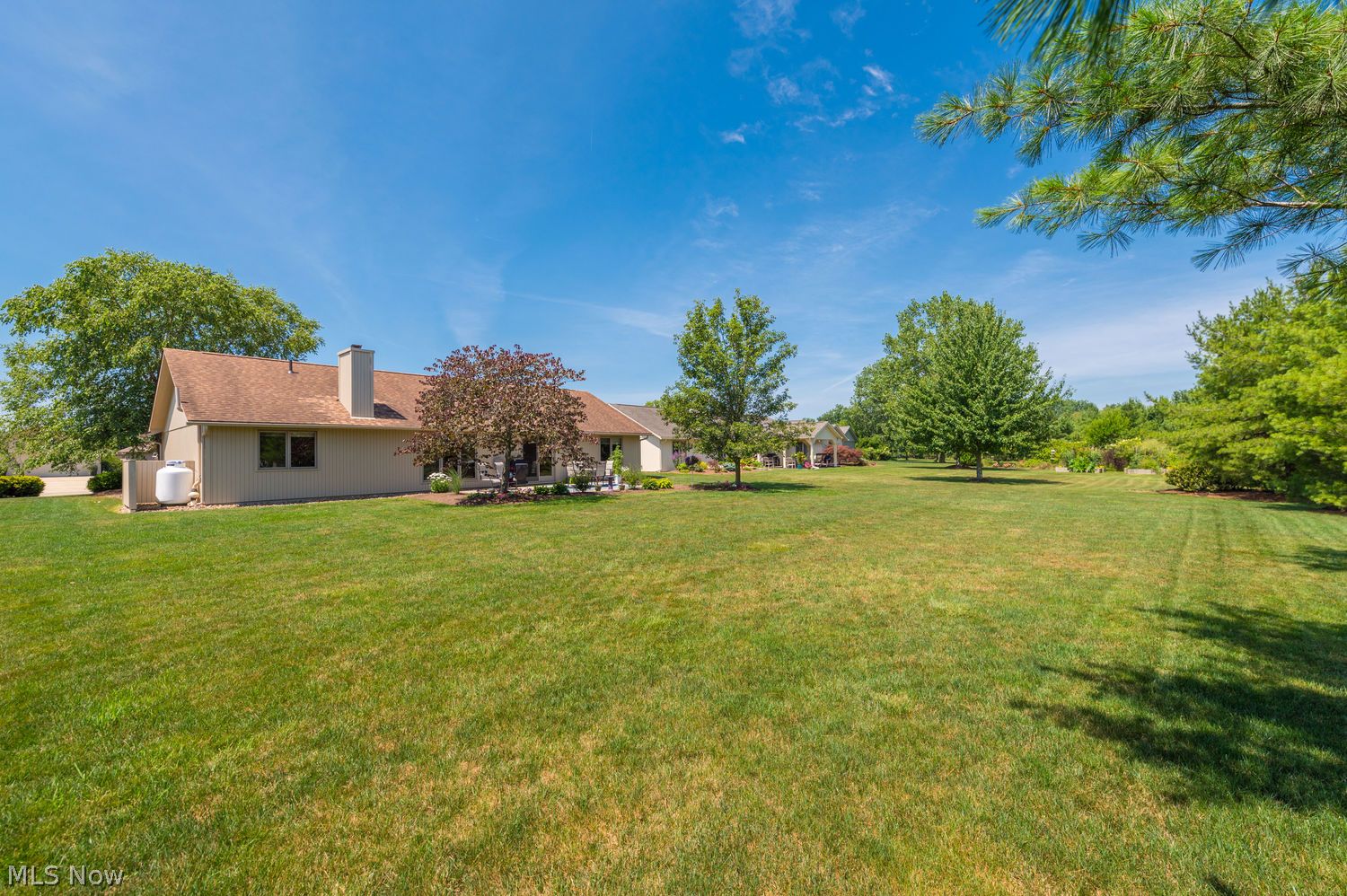8937 Longbrook Drive North Ridgeville OH 44039