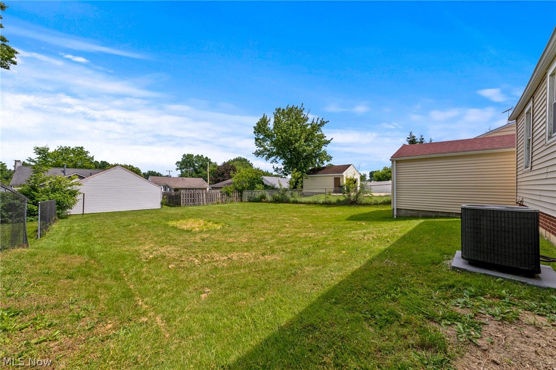208 Kolpwood Avenue NW Massillon OH 44646