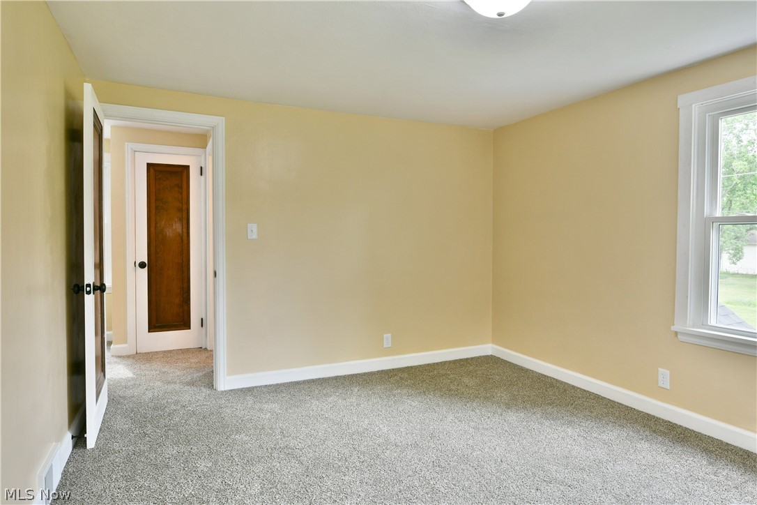 471 N Main Street Poland OH 44514