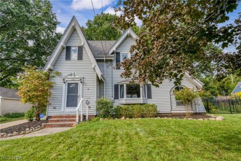 1721 Grant Avenue Cuyahoga Falls OH 44223