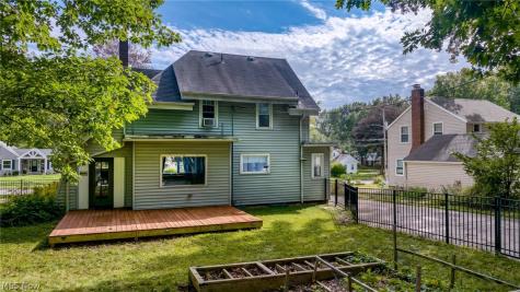 1721 Grant Avenue Cuyahoga Falls OH 44223