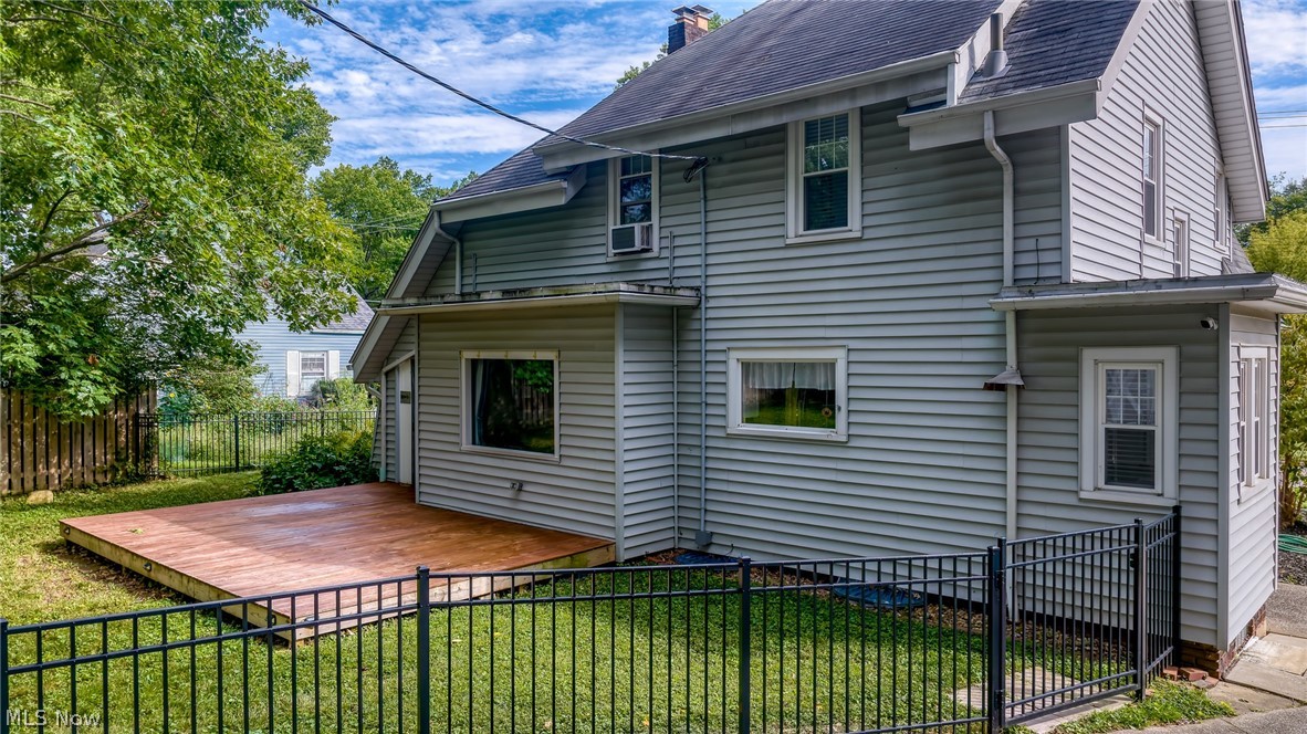 1721 Grant Avenue Cuyahoga Falls OH 44223