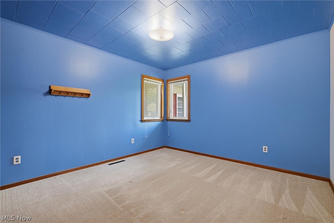 150 7th Street Columbiana OH 44408