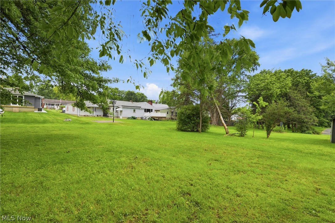 150 7th Street Columbiana OH 44408