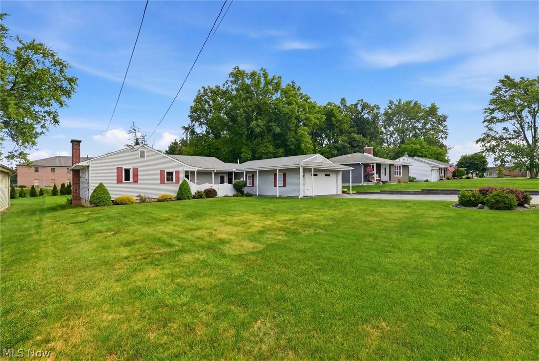 150 7th Street Columbiana OH 44408