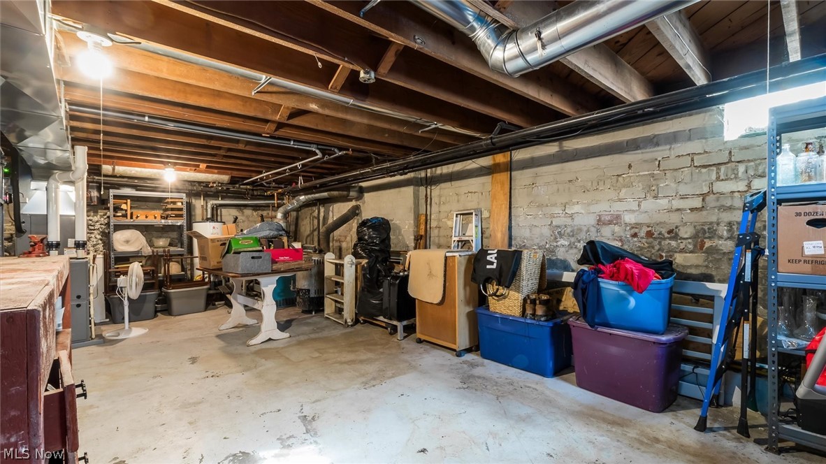 2605 Dresden Road Zanesville OH 43701