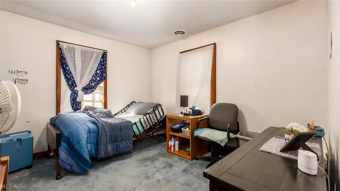 2605 Dresden Road Zanesville OH 43701