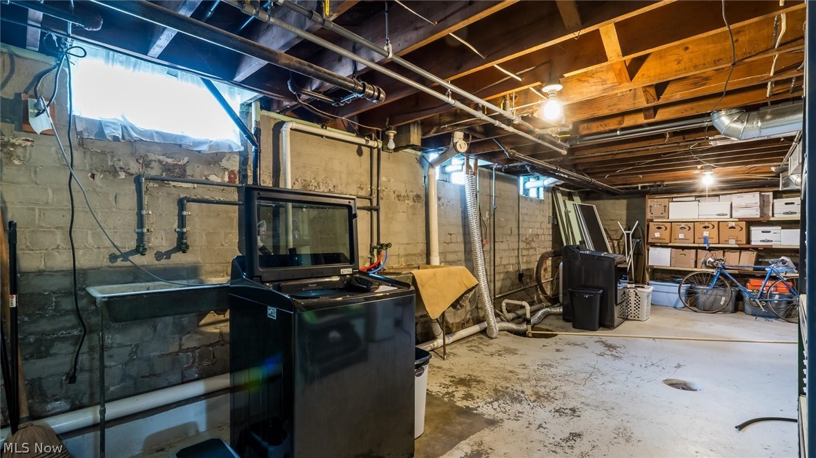 2605 Dresden Road Zanesville OH 43701