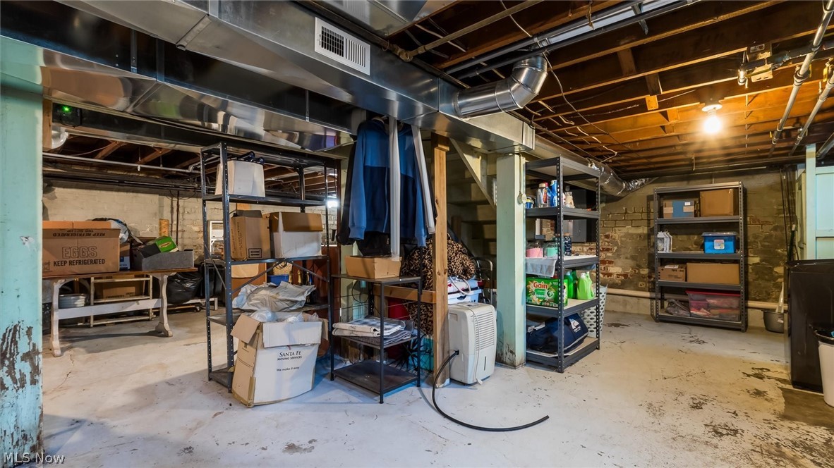 2605 Dresden Road Zanesville OH 43701