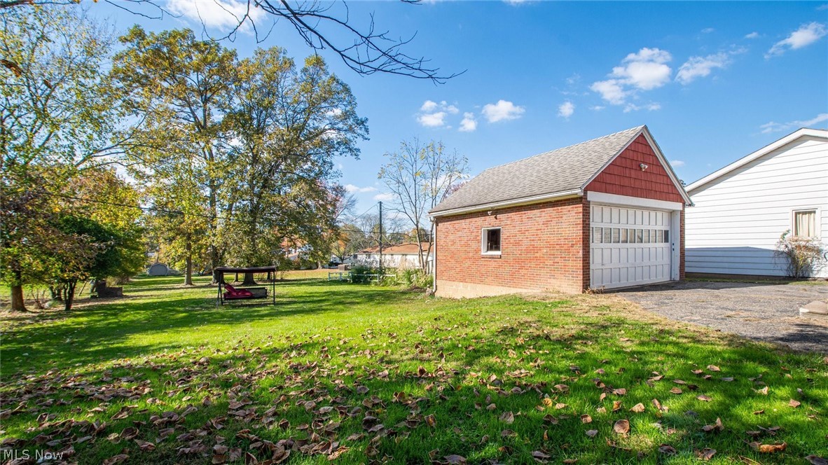 2605 Dresden Road Zanesville OH 43701