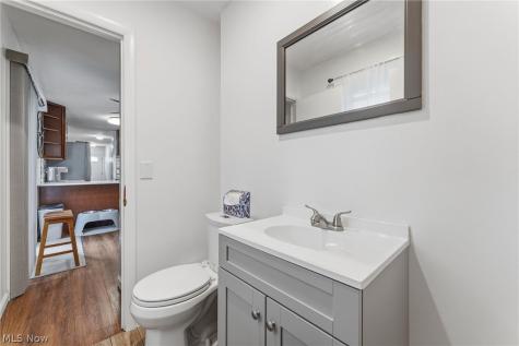7185 Lake Shore Boulevard Mentor OH 44060