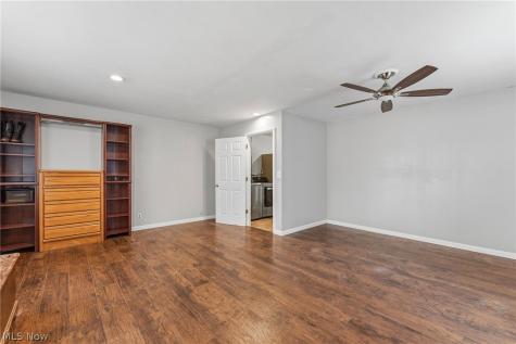 7185 Lake Shore Boulevard Mentor OH 44060