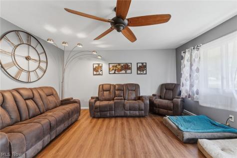 7185 Lake Shore Boulevard Mentor OH 44060