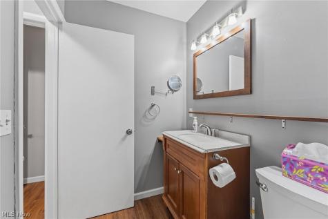 7185 Lake Shore Boulevard Mentor OH 44060