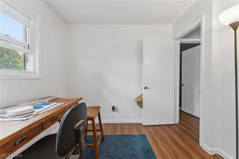 7185 Lake Shore Boulevard Mentor OH 44060
