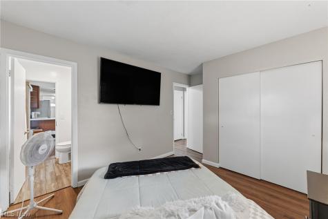 7185 Lake Shore Boulevard Mentor OH 44060