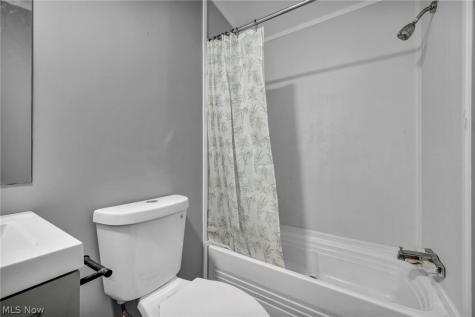 120 Sunset Drive Lodi OH 44254