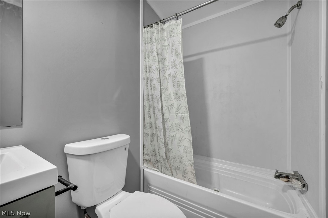 120 Sunset Drive Lodi OH 44254