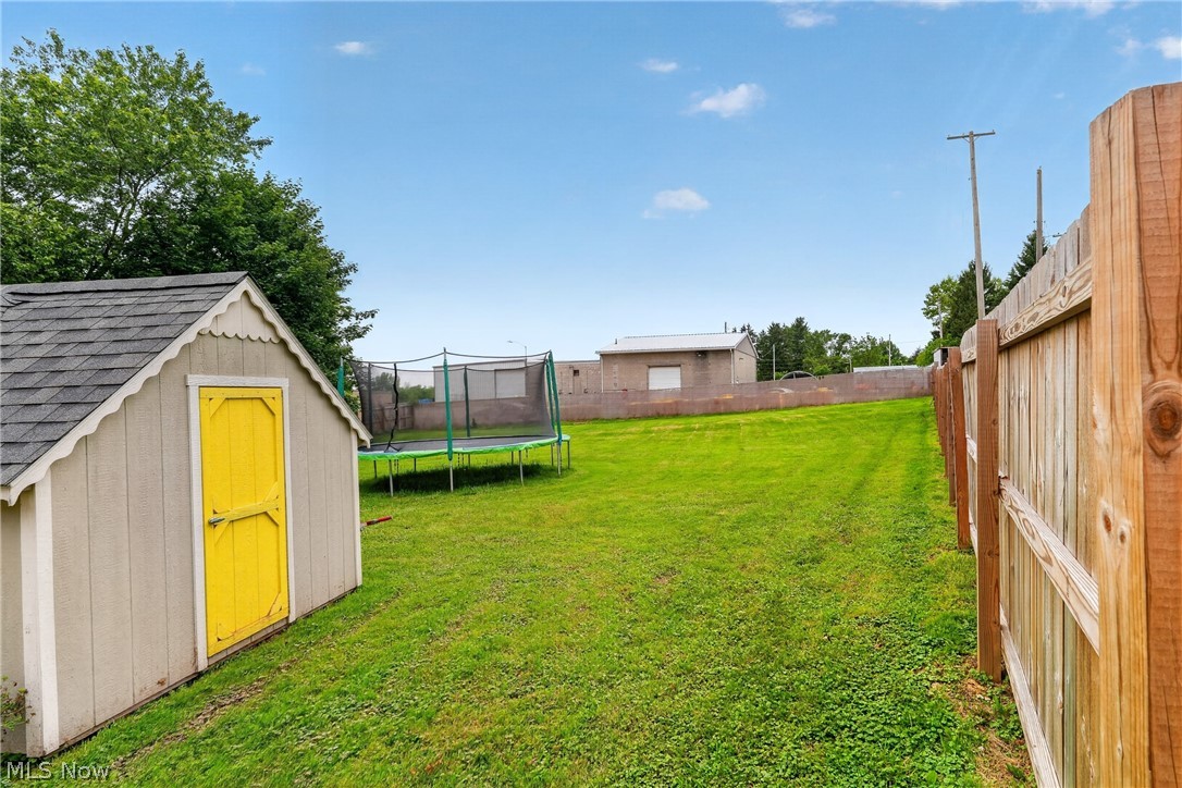 538 W Park Avenue Columbiana OH 44408
