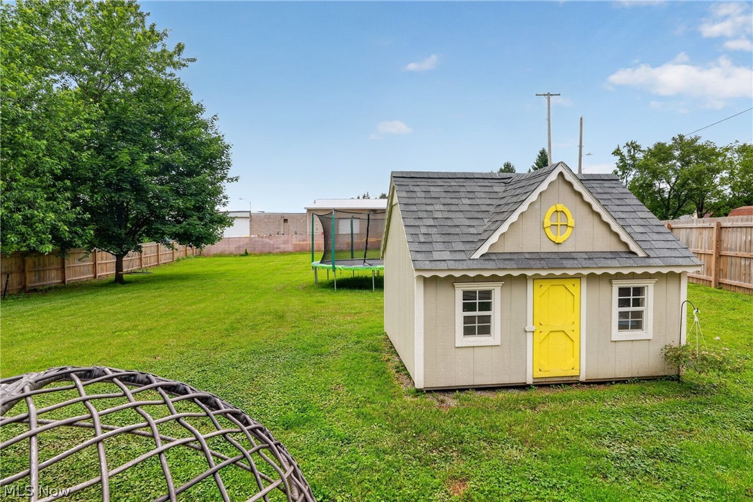 538 W Park Avenue Columbiana OH 44408