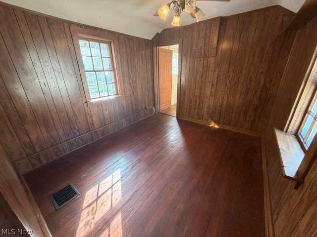 174 Columbus Street Bedford OH 44146