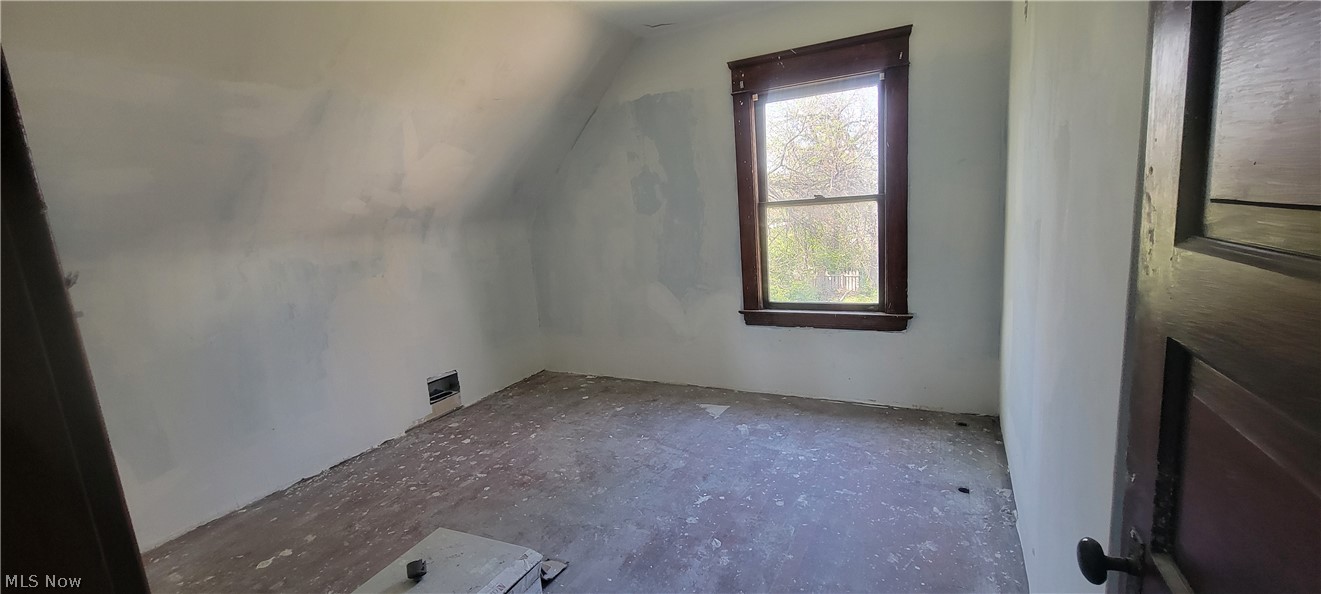7503 Osage Avenue Cleveland OH 44105