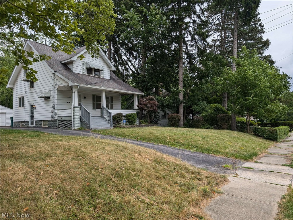 16029 Friend Avenue Maple Heights OH 44137