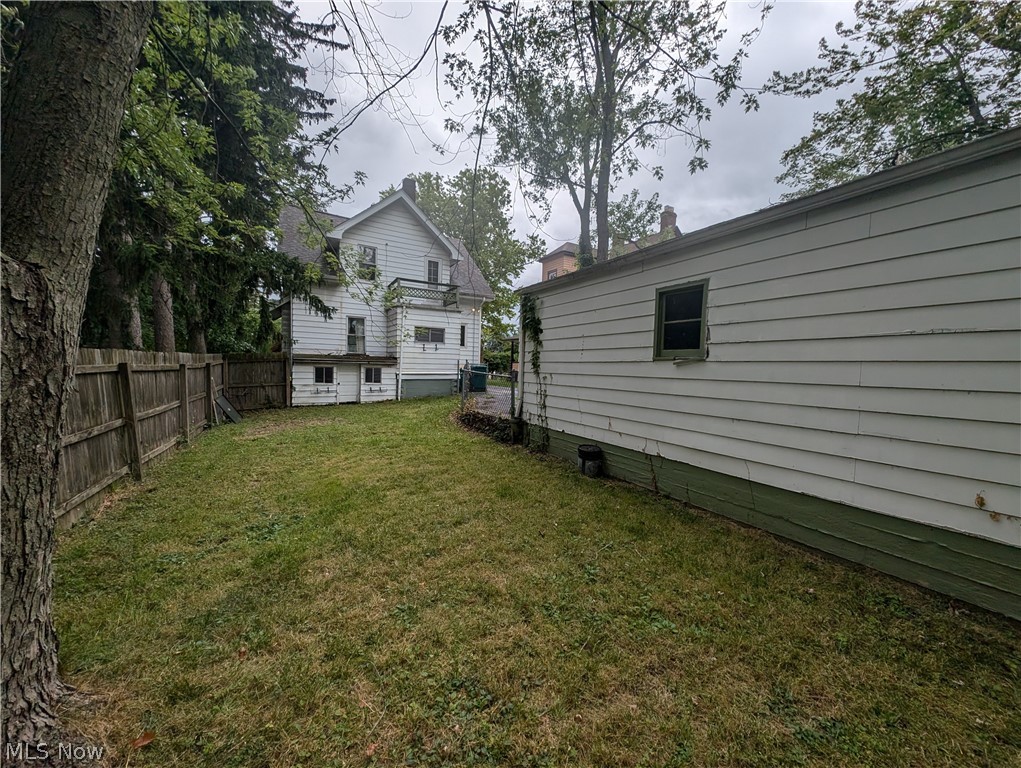 16029 Friend Avenue Maple Heights OH 44137
