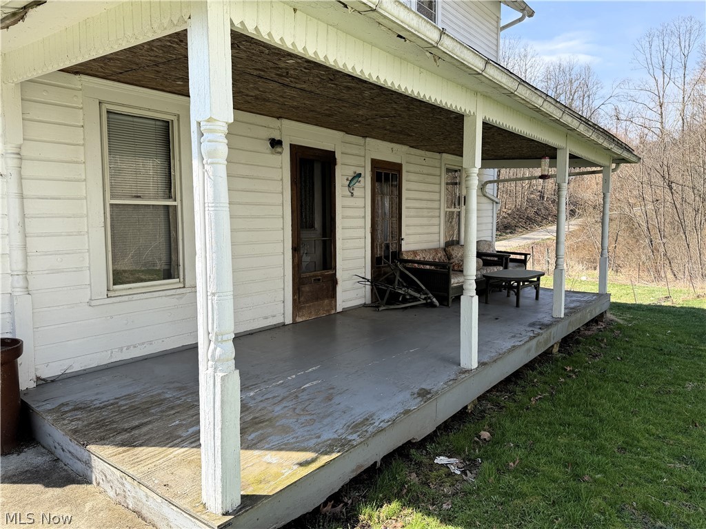 6809 Leonhard Hill Road SW Port Washington OH 43837