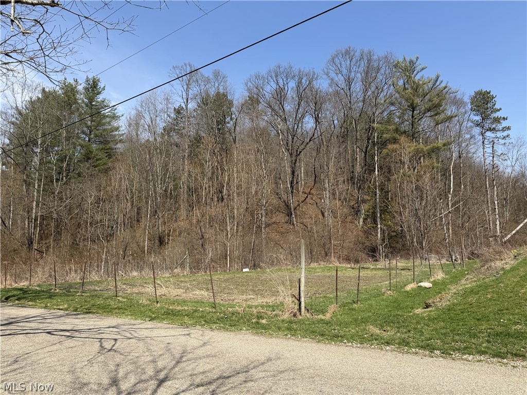 6809 Leonhard Hill Road SW Port Washington OH 43837