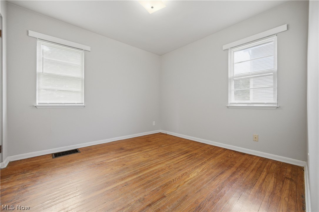 2806 Harmont Avenue NE Canton OH 44705
