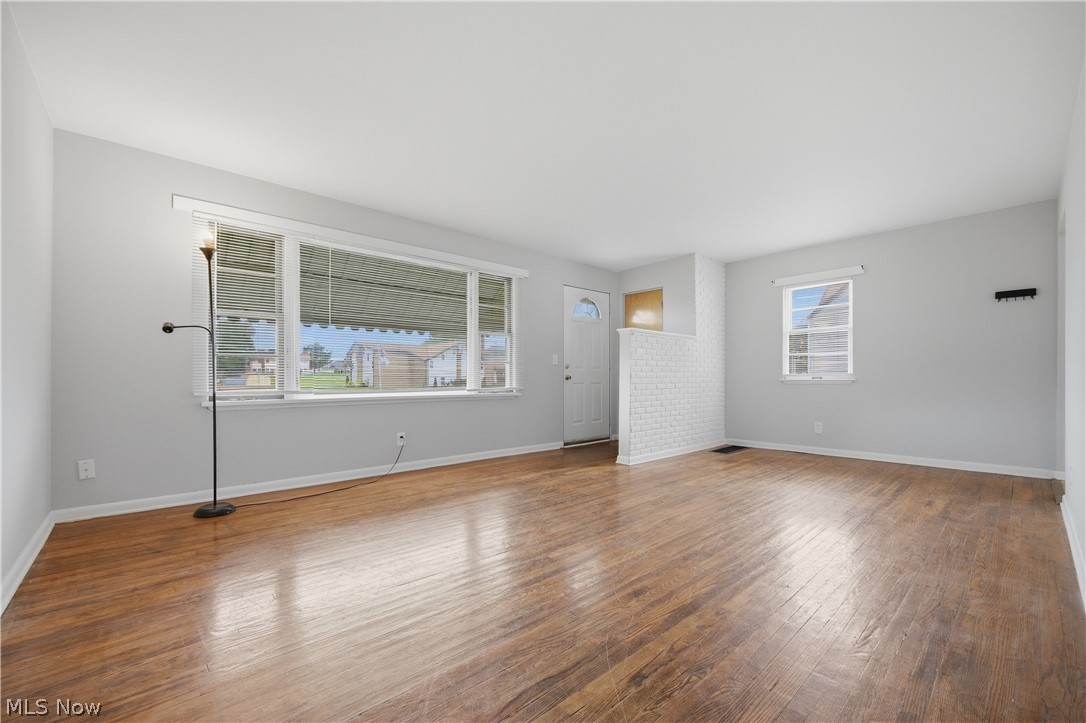 2806 Harmont Avenue NE Canton OH 44705