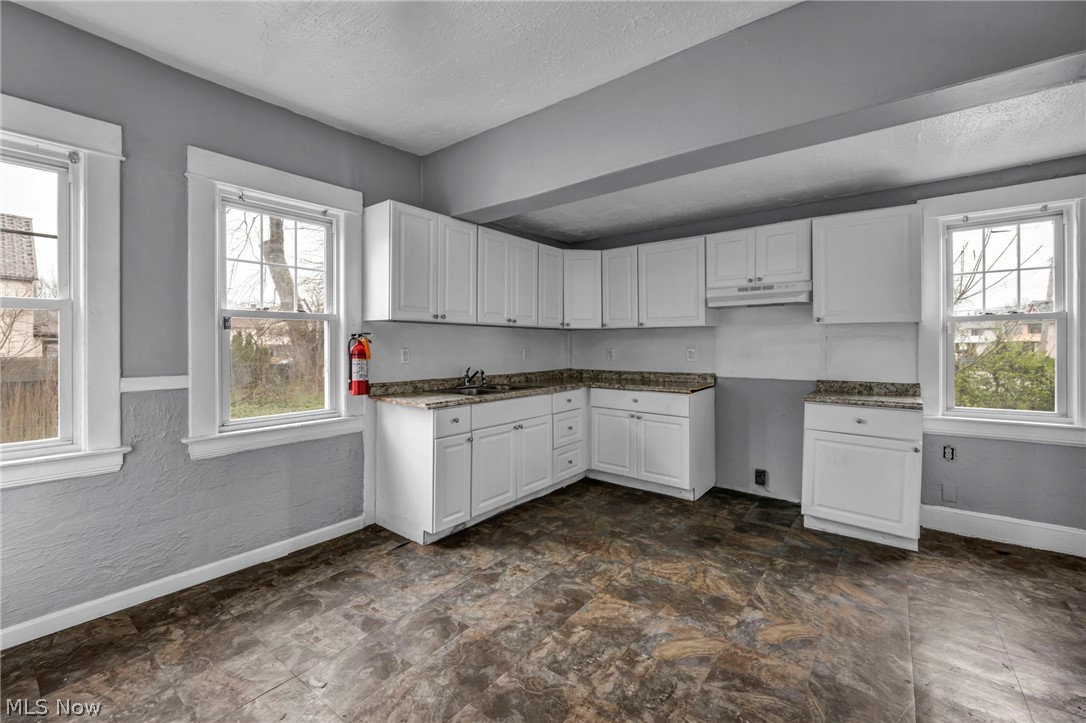 14819 Westropp Avenue Cleveland OH 44110