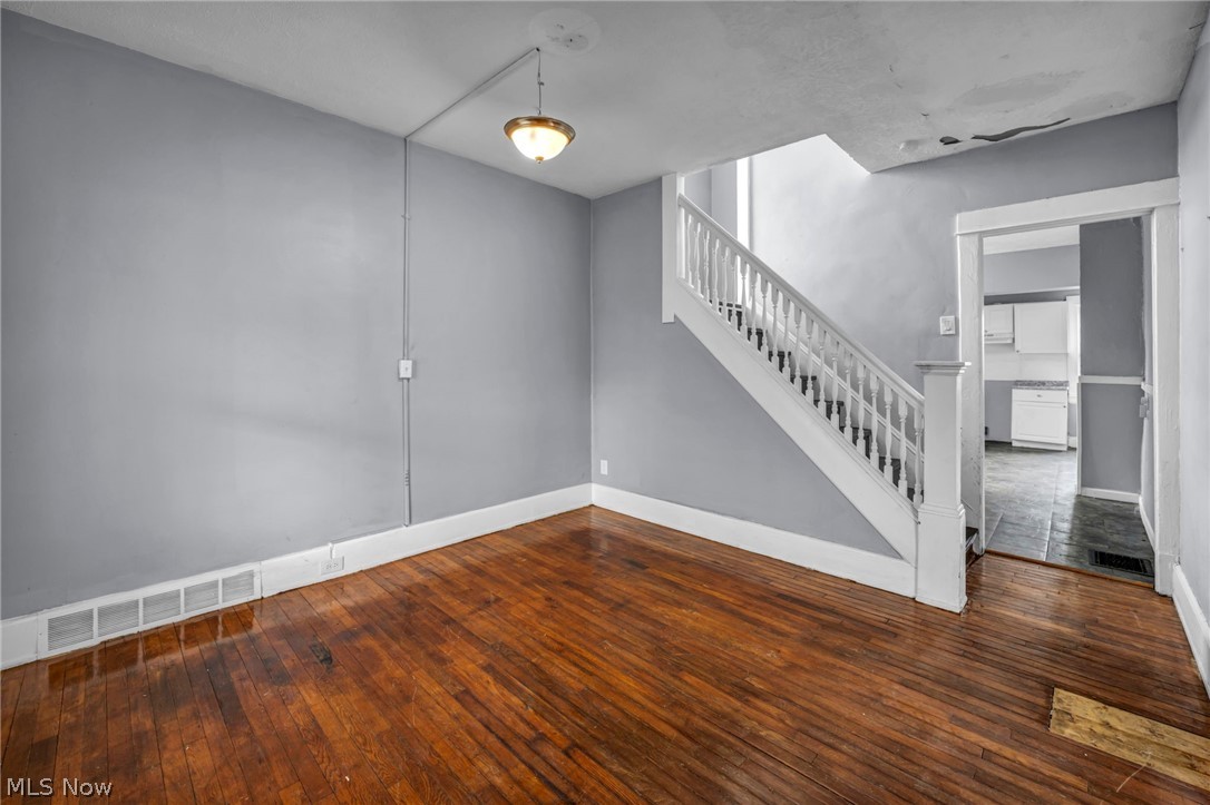 14819 Westropp Avenue Cleveland OH 44110