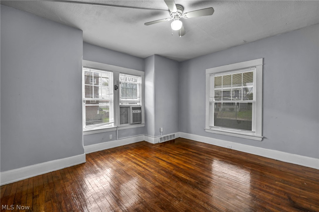 14819 Westropp Avenue Cleveland OH 44110