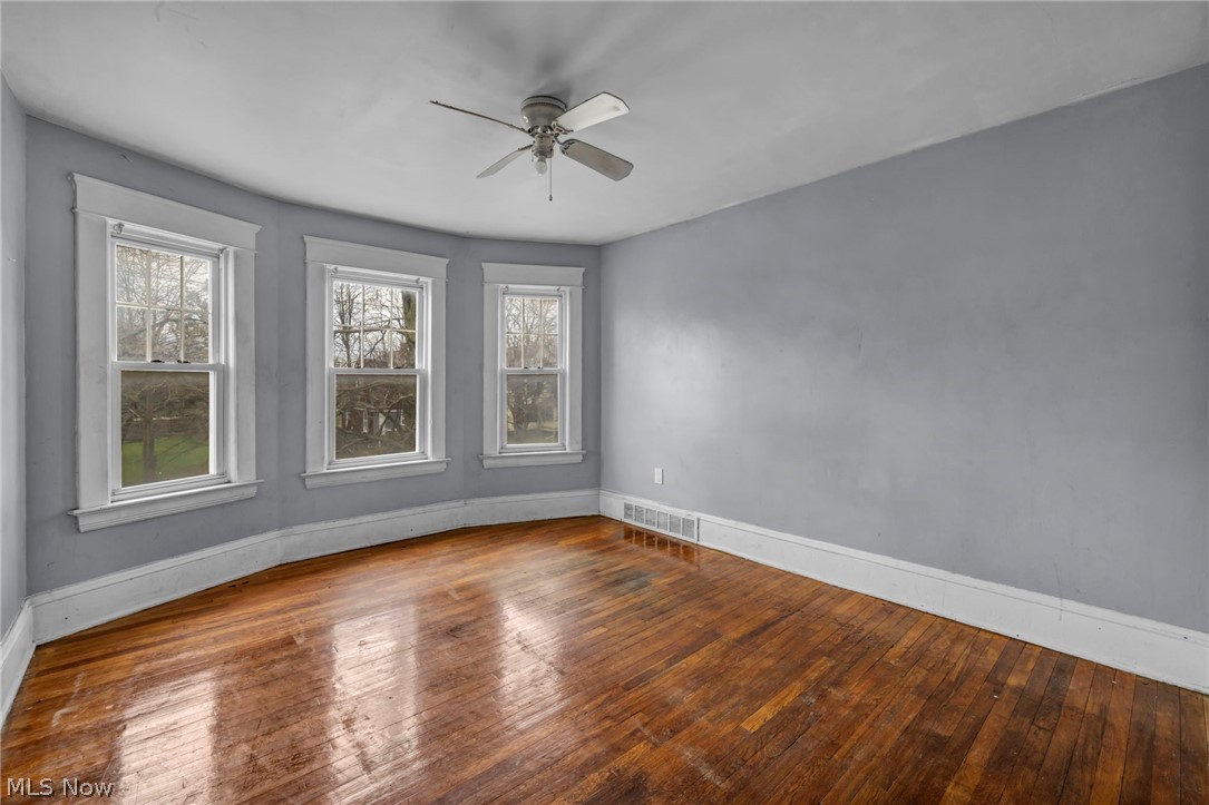 14819 Westropp Avenue Cleveland OH 44110