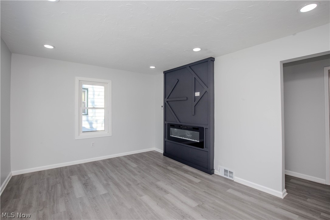 1291 Roslyn Avenue Akron OH 44320