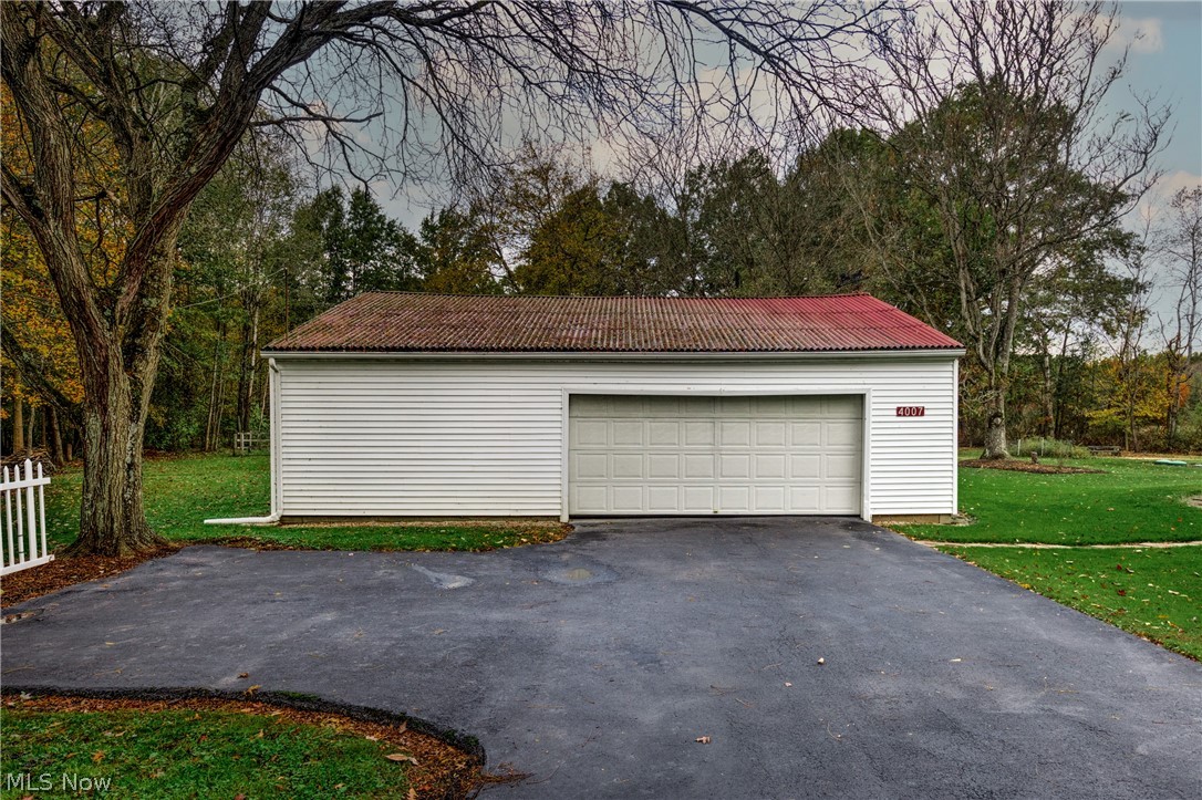 4007 Durst Clagg Road Cortland OH 44410